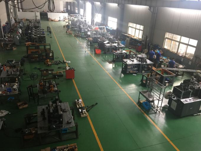 Automatic Car Paper Product Holder Box Tissue Box Forming Machine For Straight Round Bottom Cup